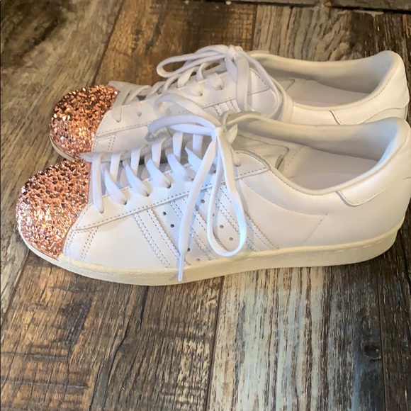 Running Shoe - Picture 3 of 6